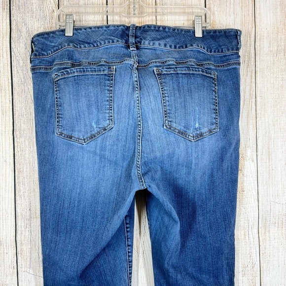 Torrid Premium Womens Bombshell Jeans Blue Distressed Stretchy Plus Size 22R - Picture 4 of 12